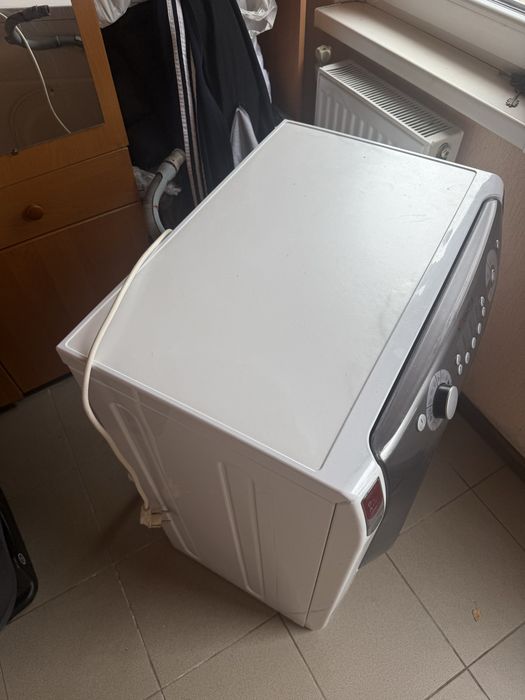 Продам стіральну машинку під ремонт