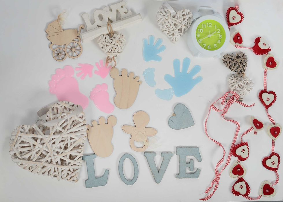 dodatki białe serce napis love za DARMO