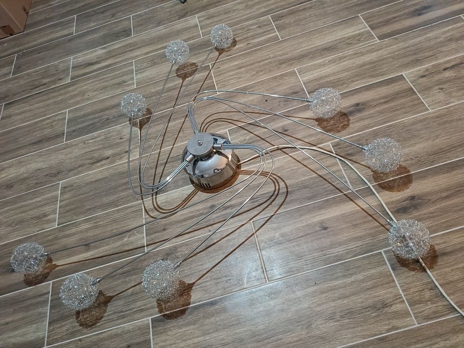 lampa sufitowa wisząca z 9 elementów
