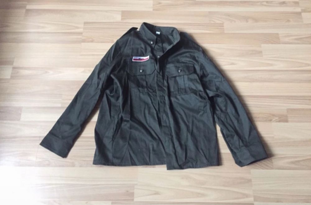 Sprzedam strój harcerski