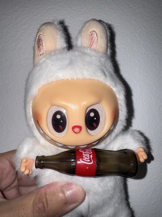 Labubu Coca-Cola