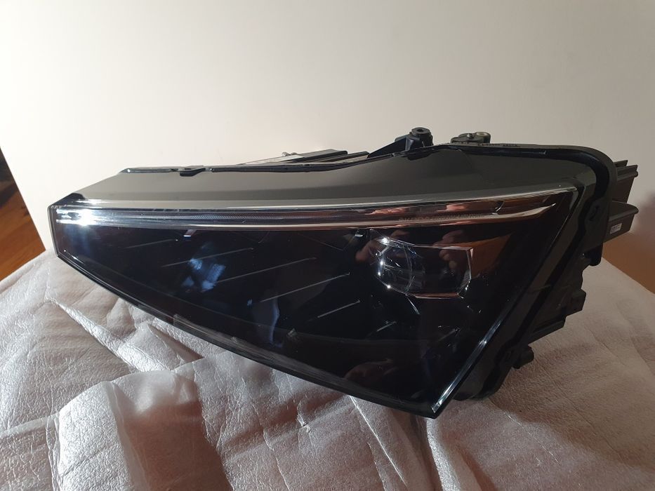 Lampa lewa Skoda Scala full led Europa idealna