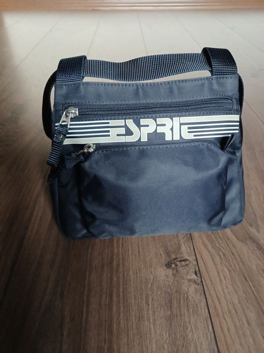 Nerka saszetka ESPRIT