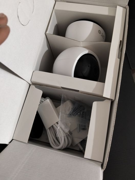 Never-Used Surveillance Camera64752098926722121