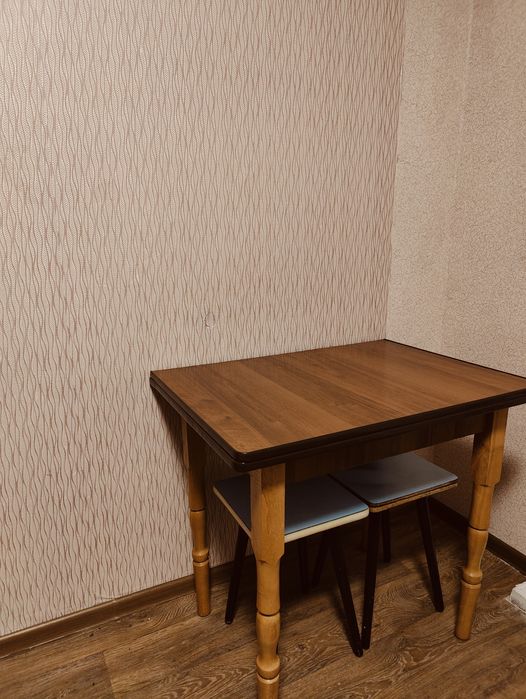 Продам гостинка на Залютино. Экв. 6000 у.е.
