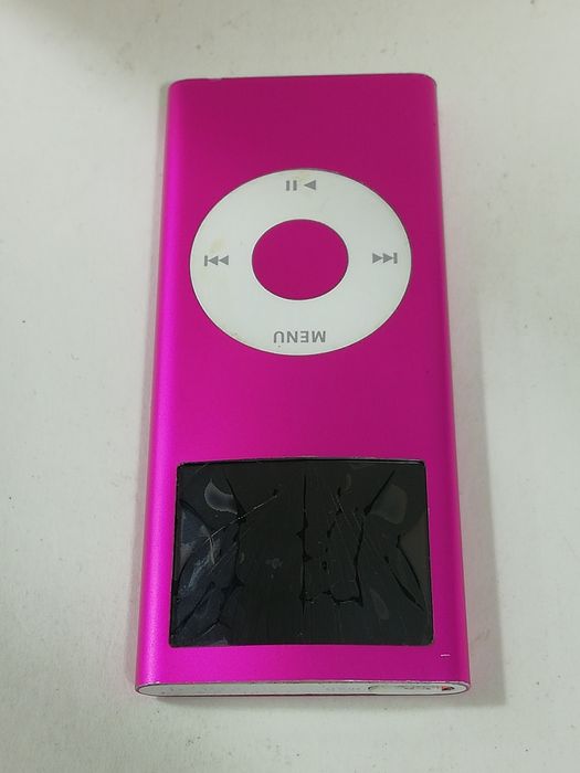 Apple iPod A1199 "4gb'