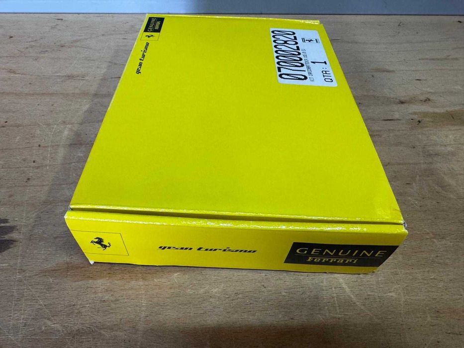 Carregador de bateria Ferrari 360 / F430 / 599 etc...