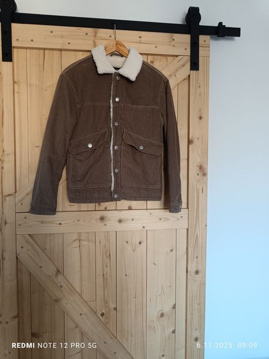 Sztruksowa kurtka damska Sinsay roz.xs