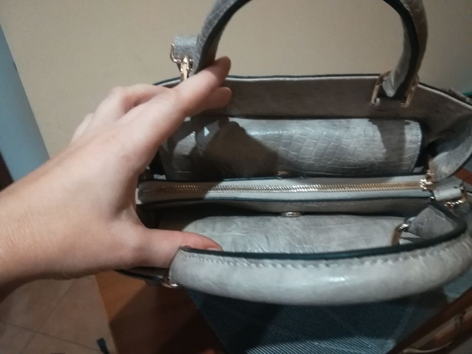 Стильна жіноча сумочка