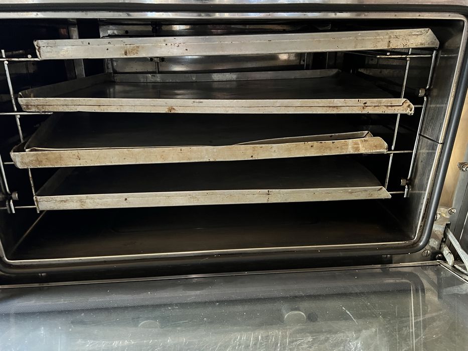 Piec konwekcyjny piec parowy