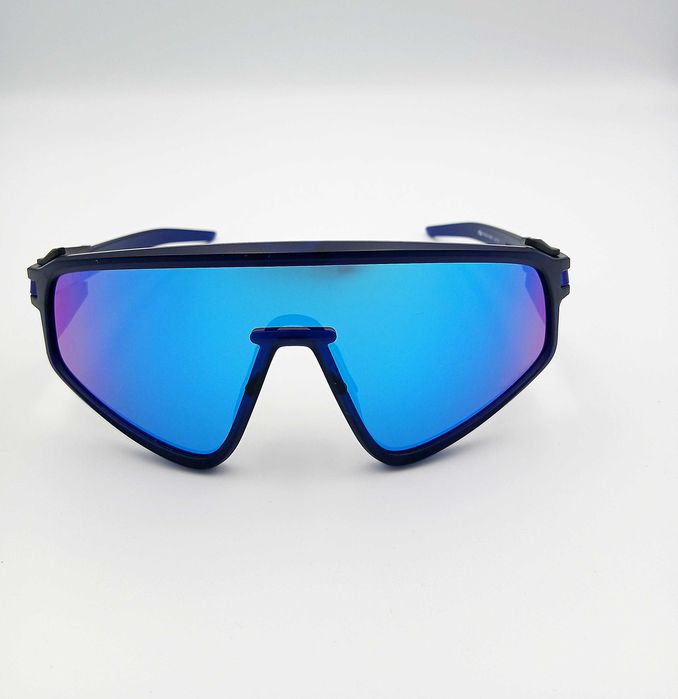 Okulary przeciwsłoneczne Oakley Latch Panel Matte Trans Navy