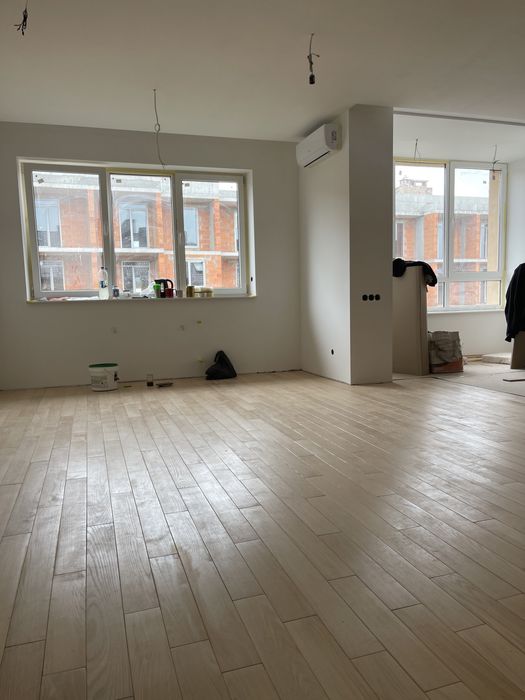 Паркетний масив дуб дошка паркет підвіконня