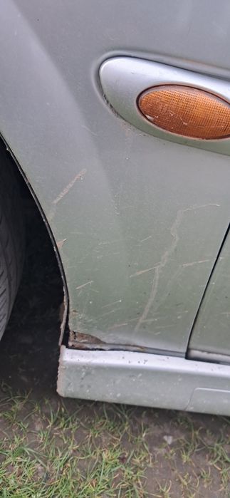 Opel vectra b 2000 року 1.8 бензин