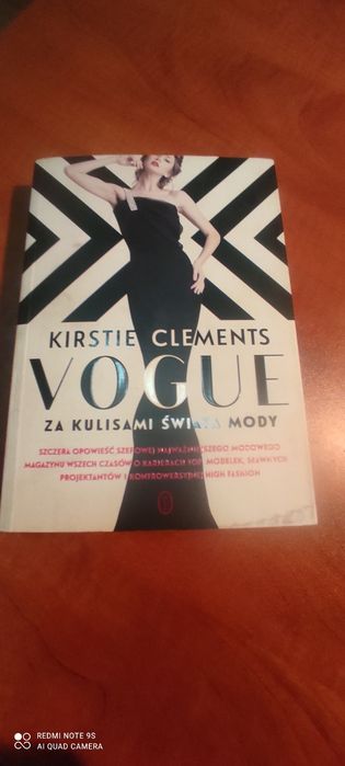 Vogue za kulisami świata mody