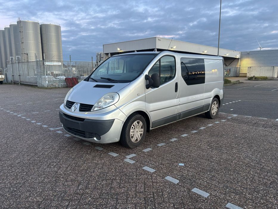 Reno trafic 2.5  6 miejsc