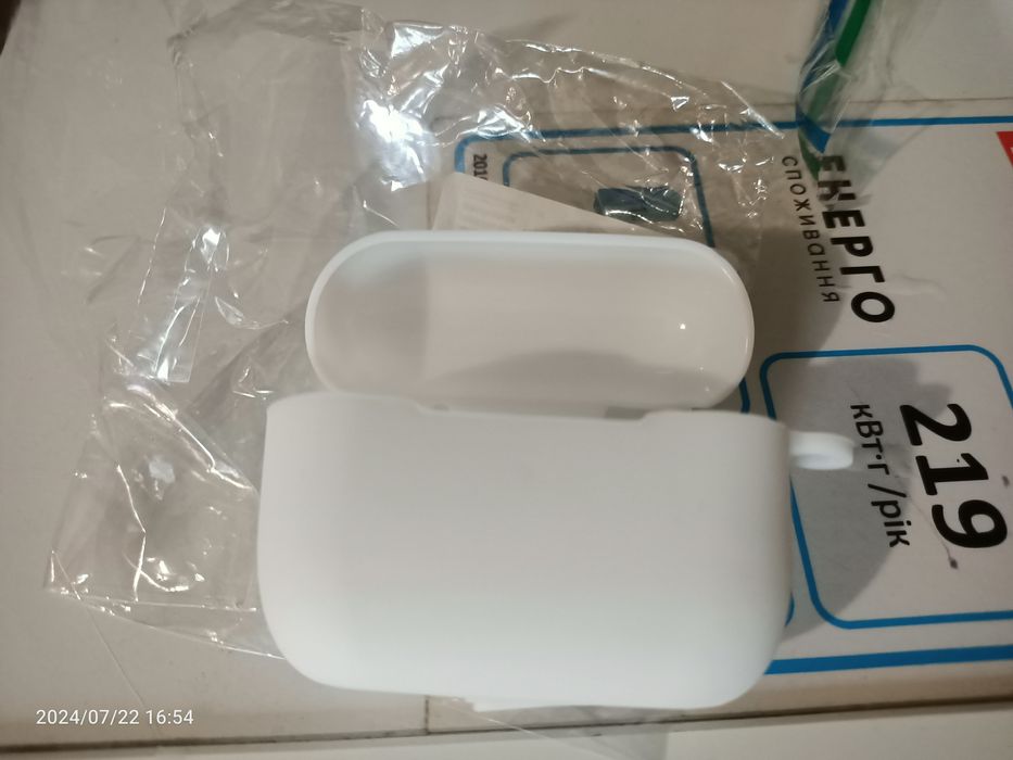 Чохол для навушників AirPods pro