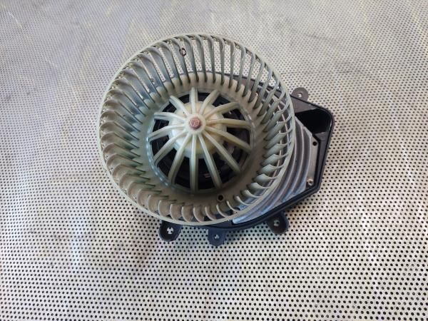 Motor da chauffage / sofagem VOLKSWAGEN Passat (3B2)