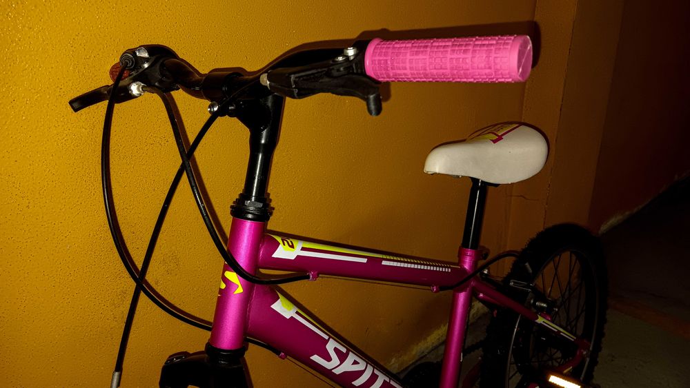 Bicicleta Criança - BTT/MTB 20'' (Com Suspensão e Mudanças)