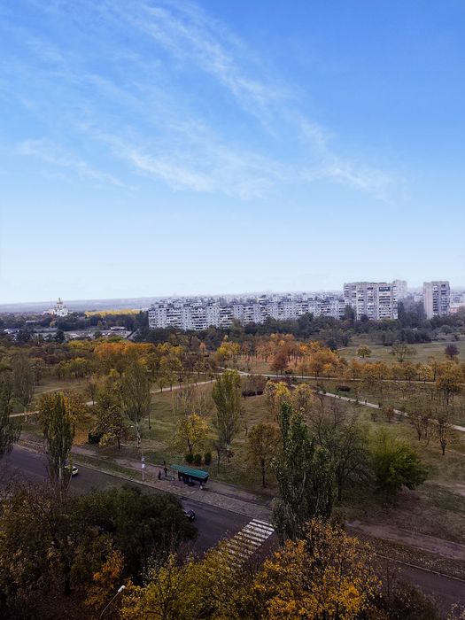 Продам видову велику 1 ком. Квартиру в центрі Хортицького району