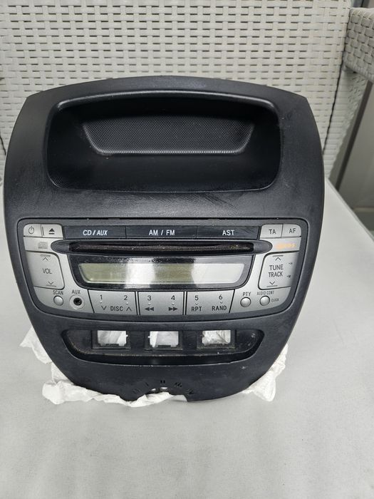 RADIO Toyota Aygo I kompletne