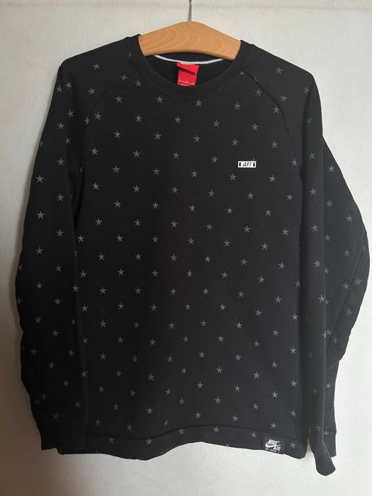 NIKE _ Czarna bluza wkładana przez głowę S