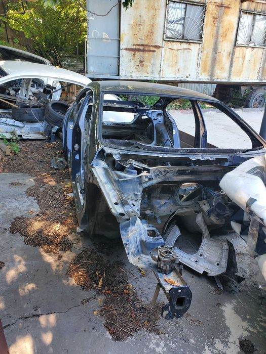 Кузов Фольксваген Пассат СС. Четвертина Passat CC. Четверть  Пассат СС