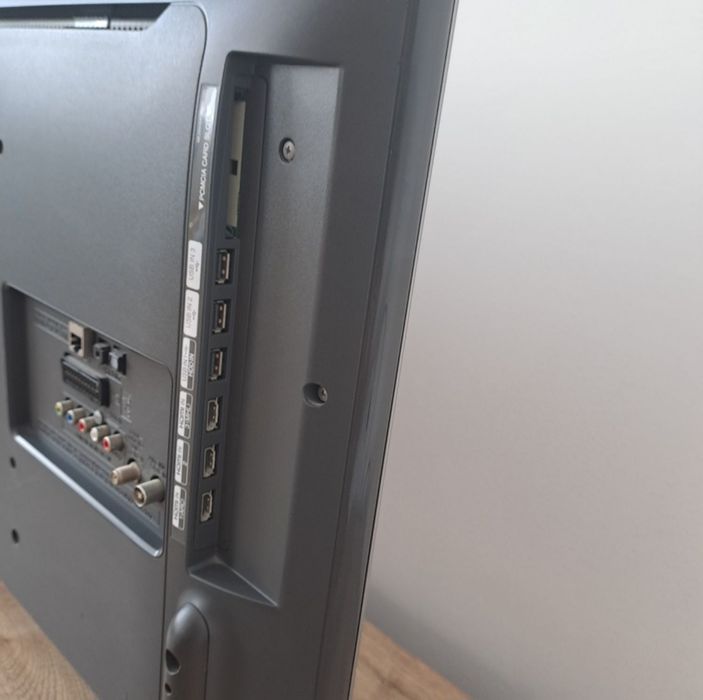 Продам смарт телевізор LG 32lb582v SMART TV, T2, WI-FI, Full HD