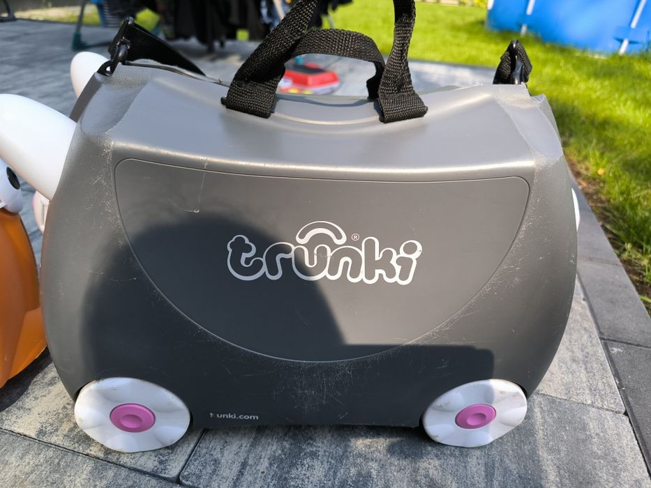 Walizka dziecięca na kółkach trunki kot kotek szara
