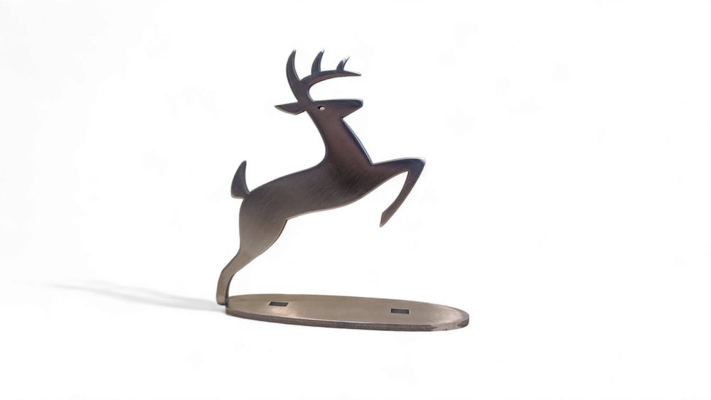 Jelonek na maskę 17cm John Deere emblemat logo znaczek celownik JD