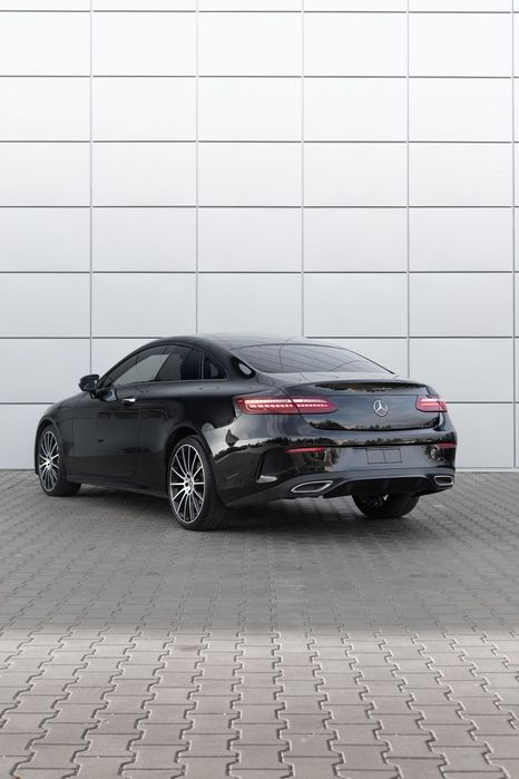 Mercedes-Benz Klasa E Salon PL, Bezwypadkowy, AMG, 20", Burmester, Multibeam LED, 4Matic