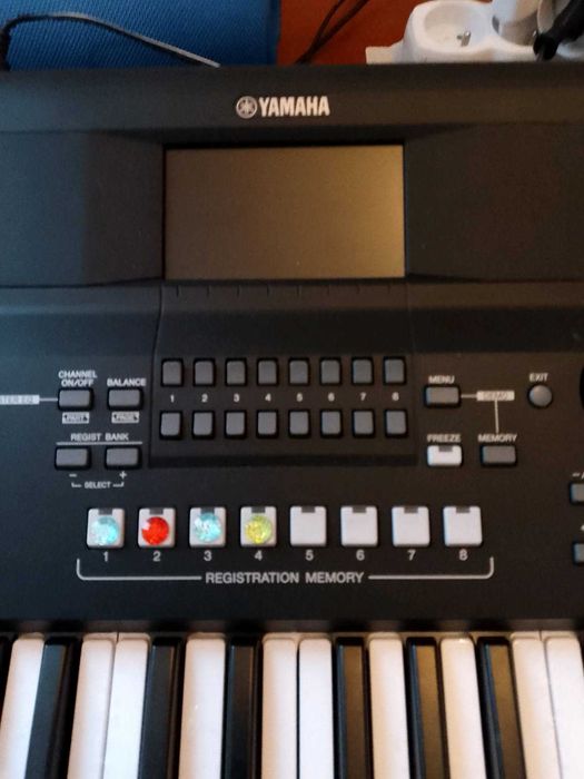 Keyboard Yamaha