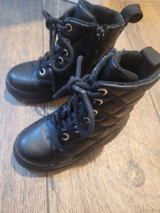 Trzewiki H&M r. 25