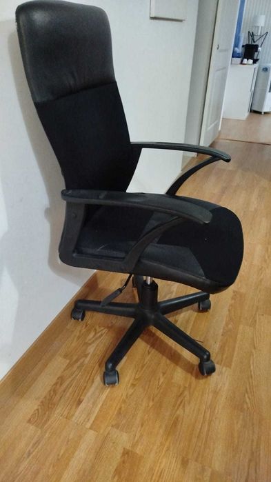 Mobiliário escritório (vendo separado ou em lote)
