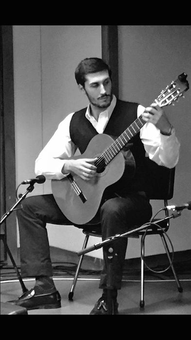 Professor Guitarra/Guitar Teacher - Presencial/On-line Lisboa/Cascais