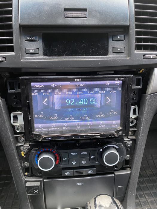 Продам магнітолу 2 дін