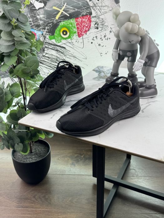 Кросівки Nike Downshifter 38 розмір Е16246