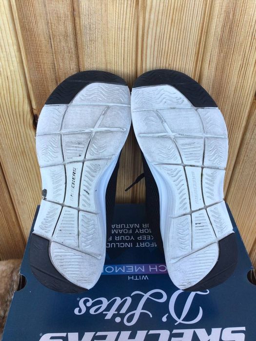 Фирменные кроссовки Skechers, р 38(25 см)