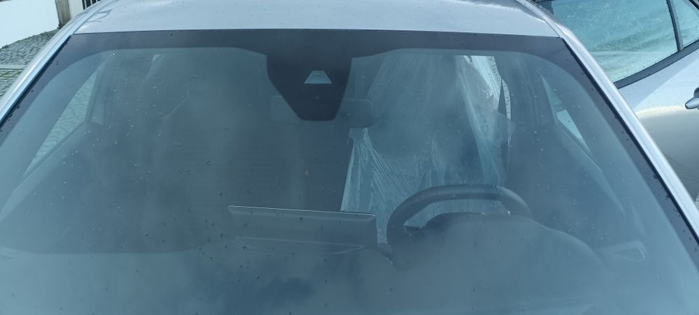 Peugeot 2008 HÍBRIDO com apenas 11500  Km