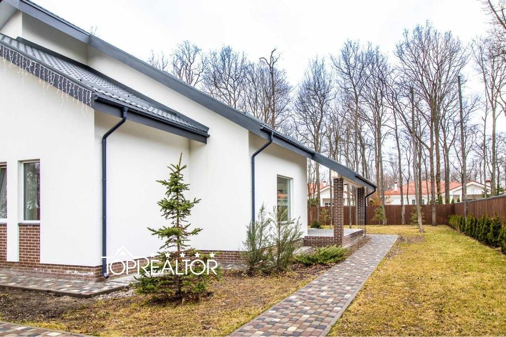 У продажі 2-поверховий будинок в селищі Лісне! лесопарк