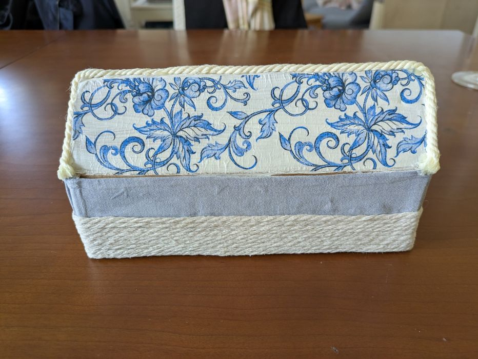 Caixa de relógios feita à mão