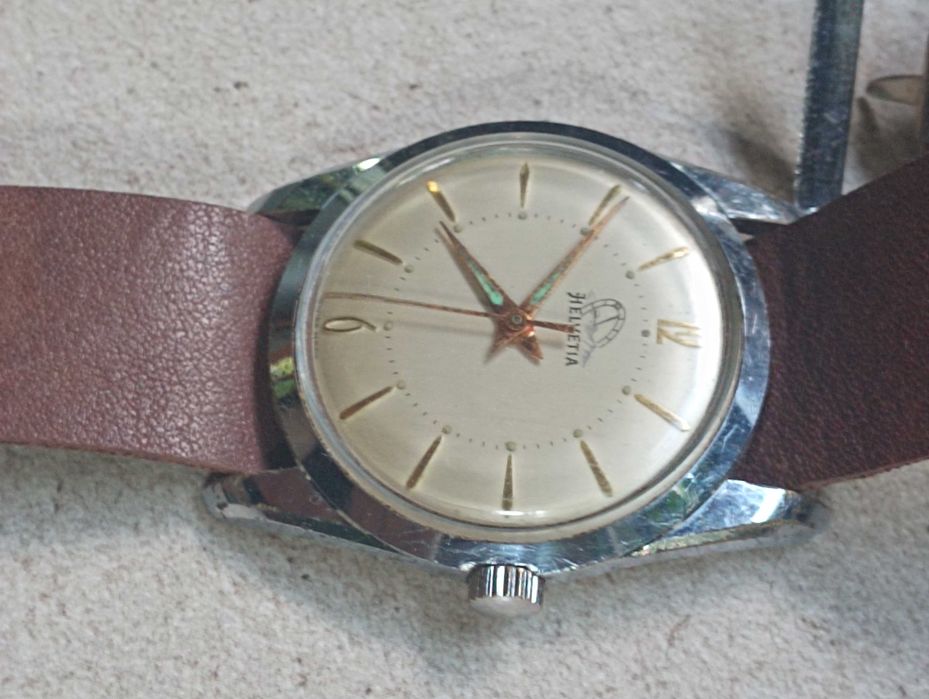 Helvetia retro, cal 830, Swiss
