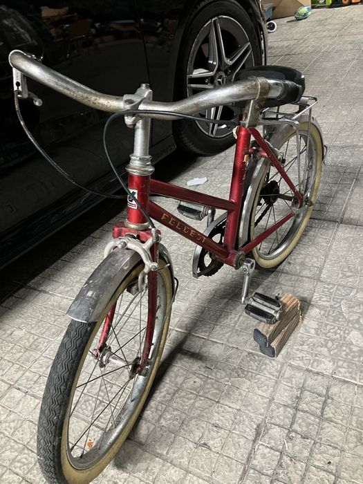 Bicicleta vintage crianca peugeot