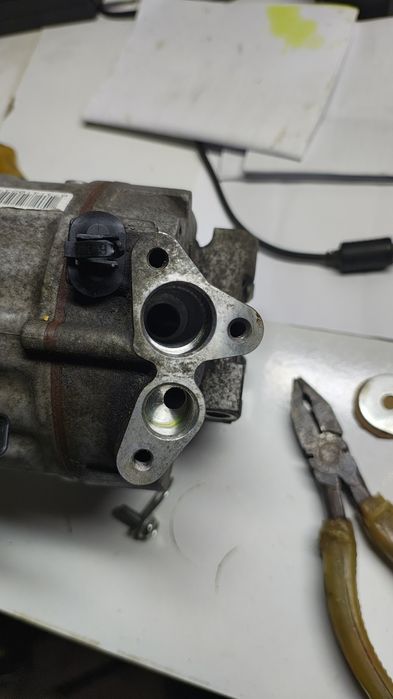 Компресор Valeo/Zexel DCS17IC.