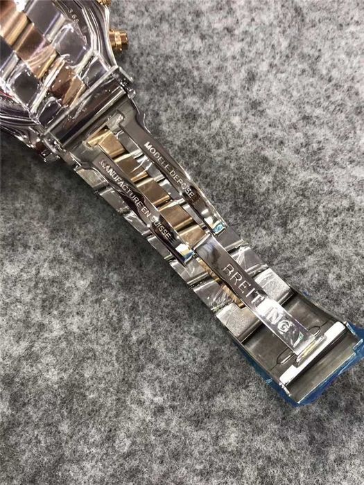Годинник кварцовий BreitlingAvenger B01 Chronograph Ø45 mm