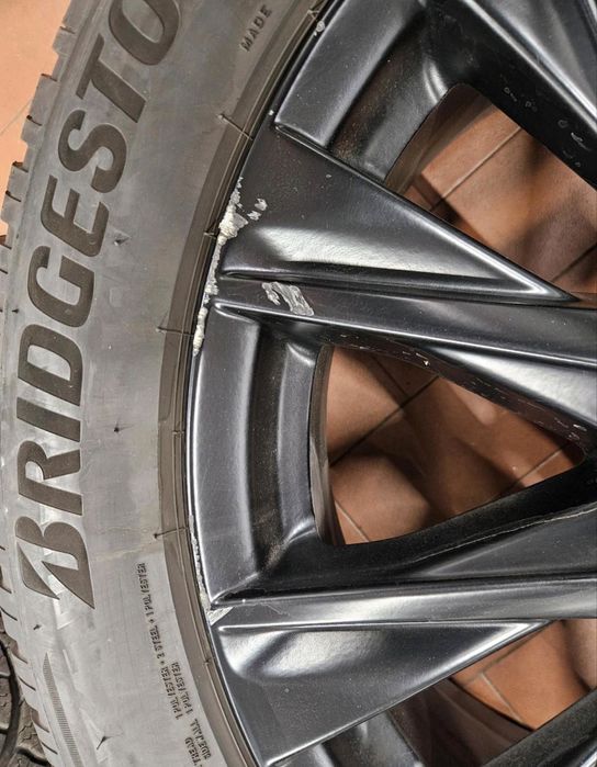 Продам диски титани 19 і шини 225 55 19 Bridgestone Blizzak LM005