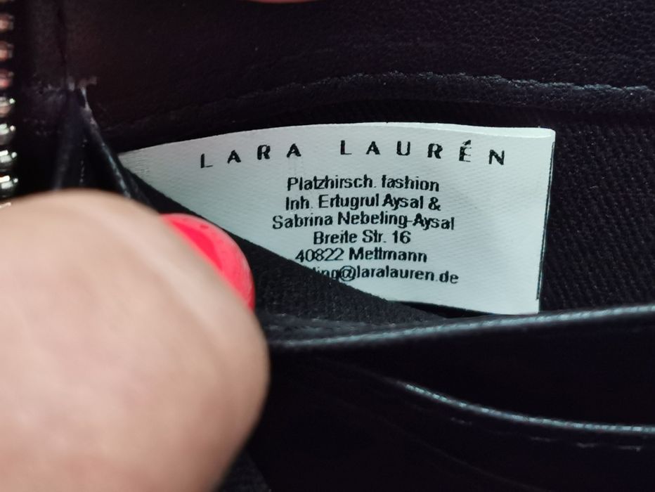 Portfel skórzany Lara Laurén z etui na telefon