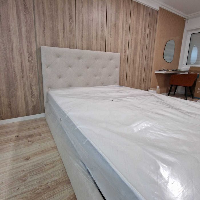 Camas de Casal Estofadas de Luxo 199€ Disp. em Várias Cores! 190x140m!