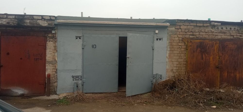 Продам гараж АГК "Дзержинец"