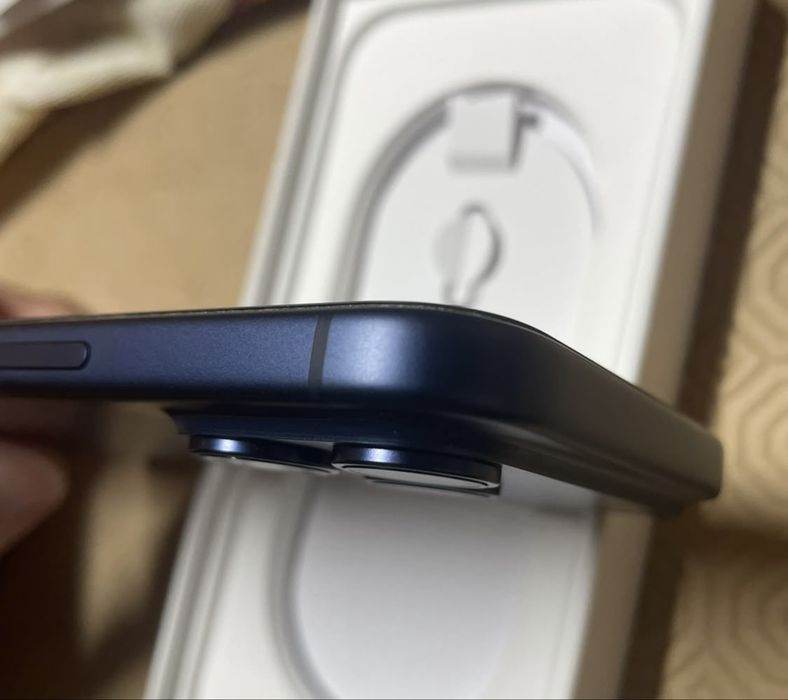 Iphone 17 Pro Max Imaculado / Garantia 2 anos