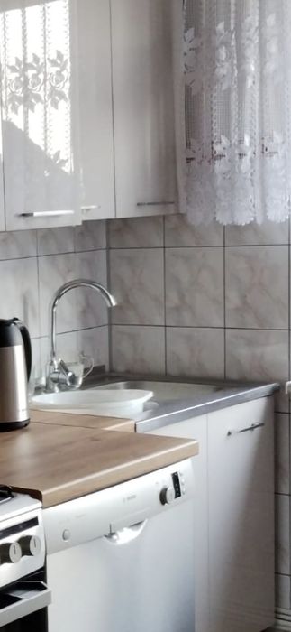 Jak Nowy Zlew z Baterią i syfonem.